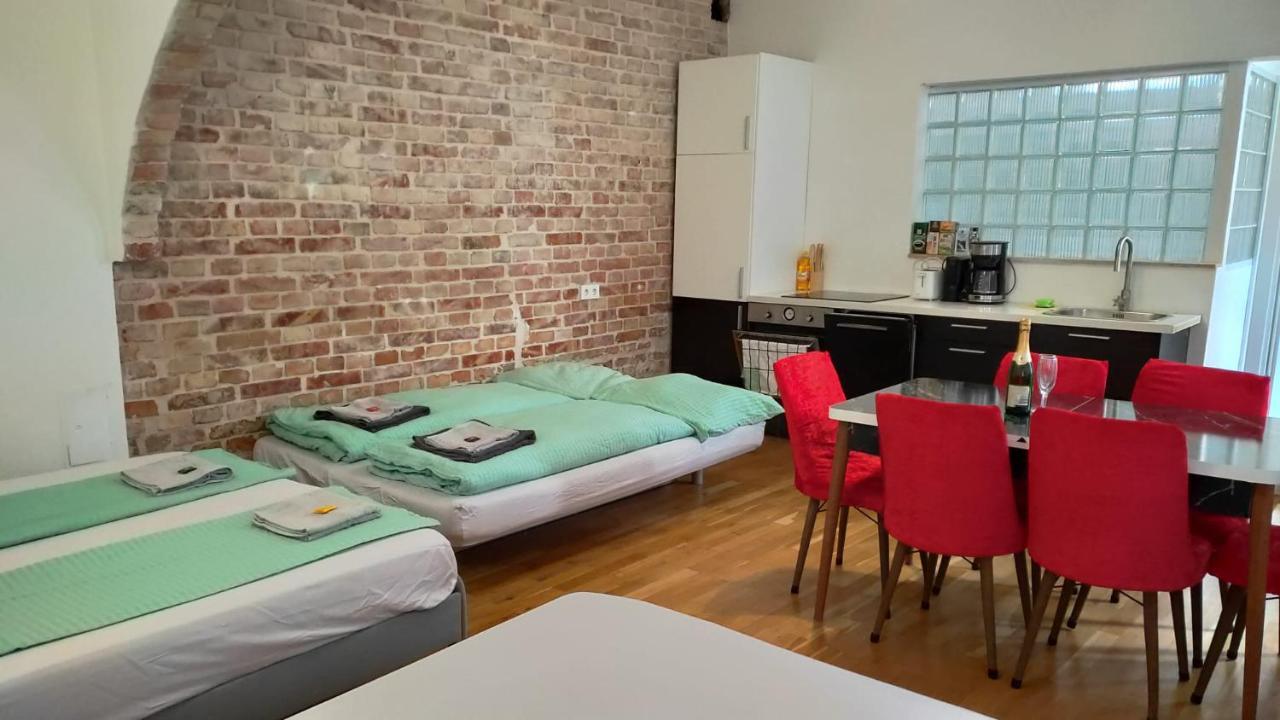 Cozynite Premium Apartment Stadthalle Βιέννη Εξωτερικό φωτογραφία